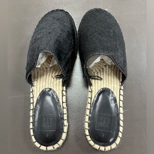 New Faux Black Pony GAP Fur Slide Espadrilles Size 9